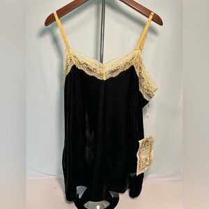 Aratta Black Chemise with Yellow Lace Velvet